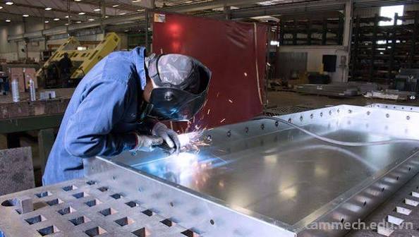 ĐƠN HÀNG: HÀN KHUNG, TẤM KIM LOẠI TRONG NHÀ XƯỞNG THÁNG 08/2026