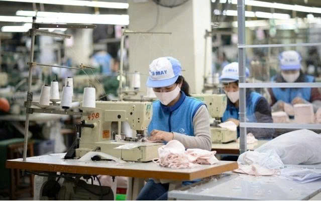 ĐƠN HÀNG MAY QUẦN ÁO THÁNG 7/2025