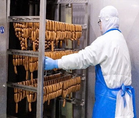 ĐƠN HÀNG SẢN XUẤT ĐÓNG GÓI XÚC XÍCH DĂM BÔNG THÁNG 5/2025